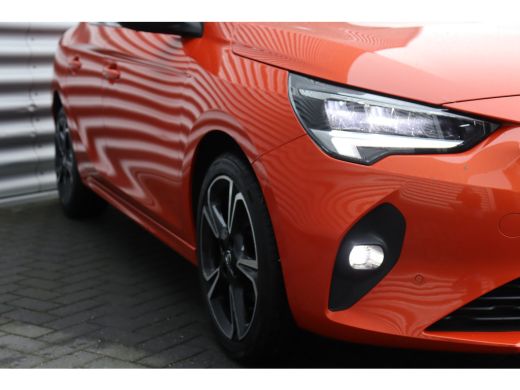 Opel Corsa 1.2 75PK 5-DRS ELEGANCE GS-LINE / NAVI / LEDER / CLIMA / LED / PDC / 17" LMV / UNIEK / CAMERA / P... ActivLease financial lease