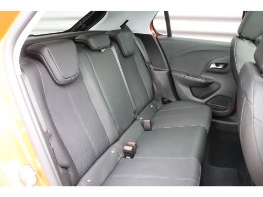 Opel Corsa 1.2 75PK 5-DRS ELEGANCE GS-LINE / NAVI / LEDER / CLIMA / LED / PDC / 17" LMV / UNIEK / CAMERA / P... ActivLease financial lease