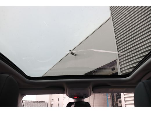 Opel Corsa 1.2 75PK 5-DRS ELEGANCE GS-LINE / NAVI / LEDER / CLIMA / LED / PDC / 17" LMV / UNIEK / CAMERA / P... ActivLease financial lease