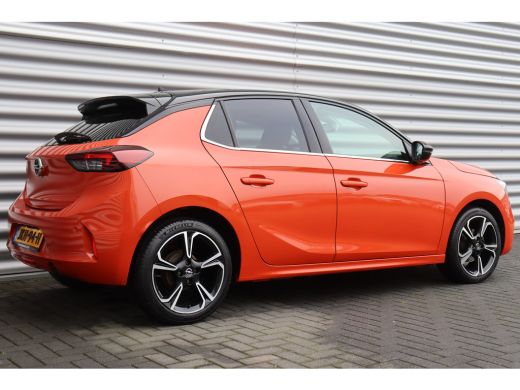 Opel Corsa 1.2 75PK 5-DRS ELEGANCE GS-LINE / NAVI / LEDER / CLIMA / LED / PDC / 17" LMV / UNIEK / CAMERA / P... ActivLease financial lease