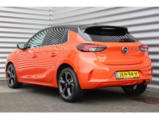 Opel Corsa 1.2 75PK 5-DRS ELEGANCE GS-LINE / NAVI / LEDER / CLIMA / LED / PDC / 17" LMV / UNIEK / CAMERA / P... ActivLease financial lease