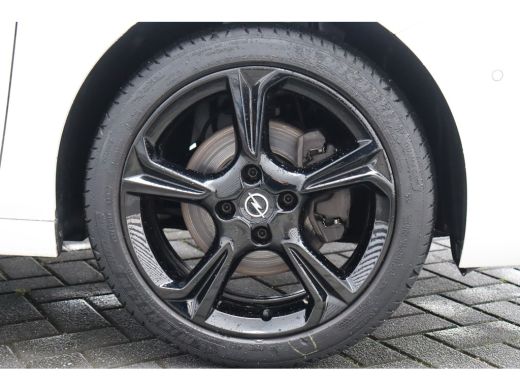 Opel Corsa 1.2 TURBO 100PK 5-DRS ELEGANCE GS-LINE / NAVI / LEDER / CLIMA / LED / PDC / 17" LMV / UNIEK / CAM... ActivLease financial lease