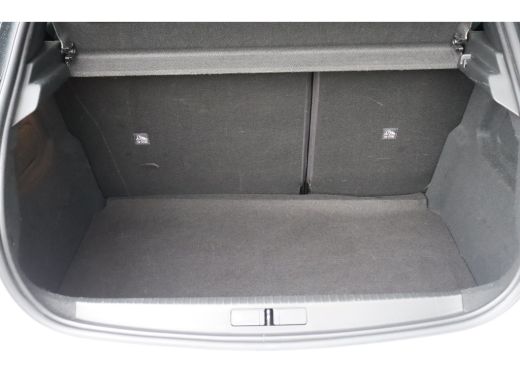 Opel Corsa 1.2 TURBO 100PK 5-DRS ELEGANCE GS-LINE / NAVI / LEDER / CLIMA / LED / PDC / 17" LMV / UNIEK / CAM... ActivLease financial lease