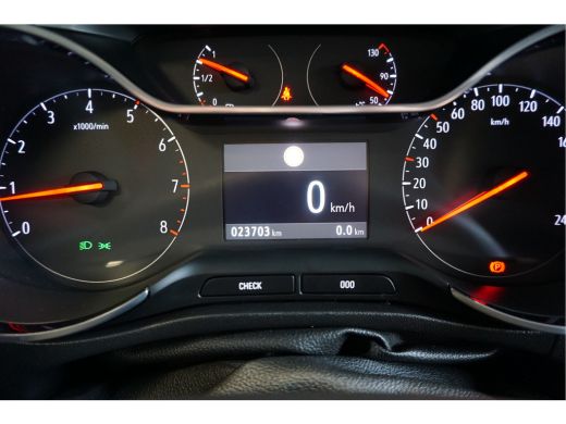 Opel Crossland 1.2 Turbo GS Navigatie Incl. afleverbeurt en 12 Bovag garantie ActivLease financial lease