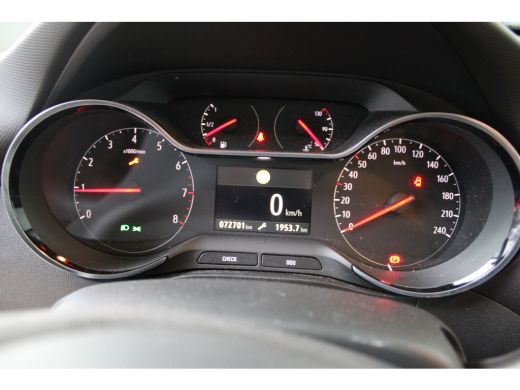 Opel Crossland X 1.2 Turbo Innovation | Navigatiesysteem | Cruise control | Apple Carplay / Android Auto | Climate... ActivLease financial lease