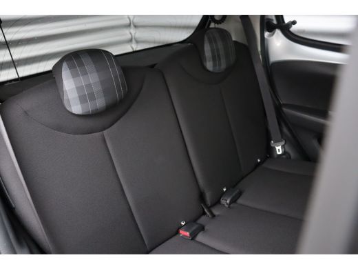 Peugeot 108 1.0 E-VTI 72PK 5-DRS STYLE / AIRCO / LED / BLUETOOTH / PACK PREMIUM / 1E EIGENAAR  !! ActivLease financial lease