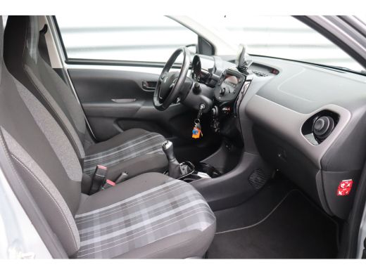 Peugeot 108 1.0 E-VTI 72PK 5-DRS STYLE / AIRCO / LED / BLUETOOTH / PACK PREMIUM / 1E EIGENAAR  !! ActivLease financial lease