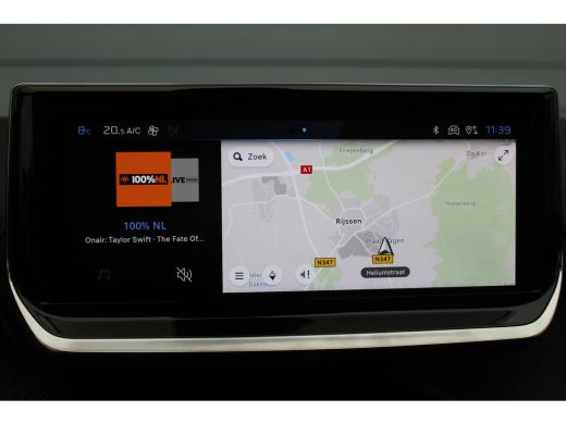 Peugeot 208 1.2 100 PK Allure | Camera | CarPlay | Climate & Cruise C. | Park Assist V&A | Navi | DAB | LED |... ActivLease financial lease