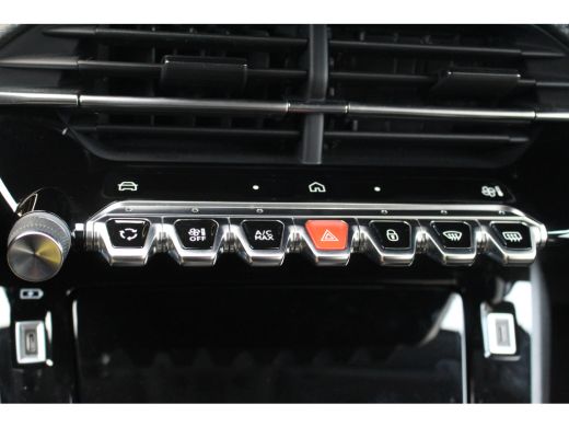 Peugeot 208 1.2 100 PK Allure | Camera | CarPlay | Climate & Cruise C. | Park Assist V&A | Navi | DAB | LED |... ActivLease financial lease