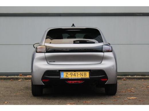 Peugeot 208 1.2 100 PK Allure | Camera | CarPlay | Climate & Cruise C. | Park Assist V&A | Navi | DAB | LED |... ActivLease financial lease