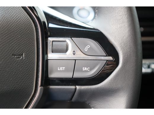 Peugeot 208 1.2 PURETECH 100PK ALLURE PACK / NAVI / LEDER / CLIMA / FULL-LED / PDC / CAMERA / 16" LMV / WINTE... ActivLease financial lease