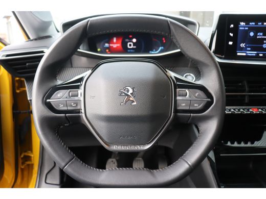 Peugeot 208 1.2 PURETECH 100PK ALLURE PACK / NAVI / LEDER / CLIMA / FULL-LED / PDC / CAMERA / 16" LMV / WINTE... ActivLease financial lease