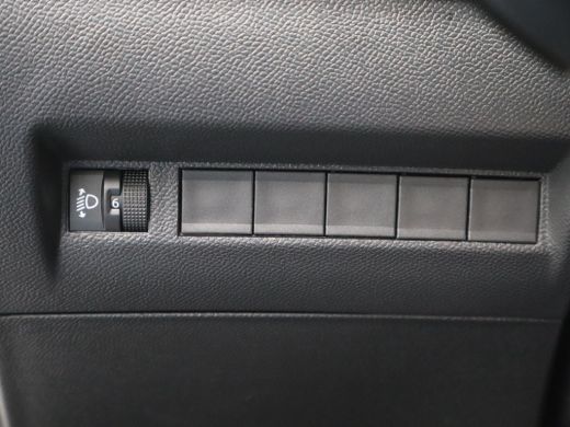 Peugeot 208 Hybrid 100 e-DCS6 Allure | Apple Carplay/Android Auto|telefoonintegratie premium | Armsteun voor ... ActivLease financial lease