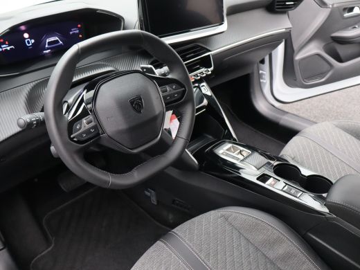 Peugeot 208 Hybrid 100 e-DCS6 Allure | Apple Carplay/Android Auto|telefoonintegratie premium | Armsteun voor ... ActivLease financial lease