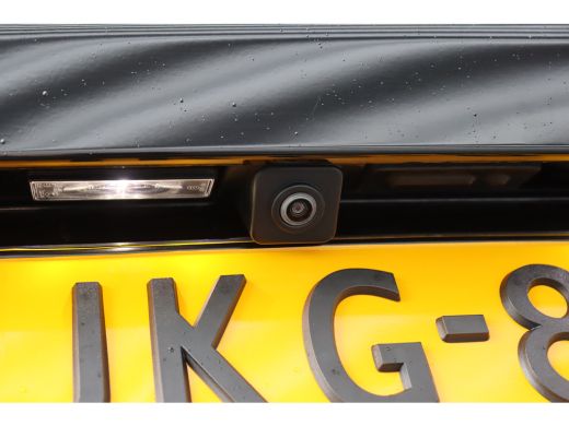 Peugeot 3008 1.2 PURETECH 130PK GT PACK AUTOMAAT / NAVI / LEDER / CLIMA / PDC / 19" LMV / CAMERA / BLACK PACK ... ActivLease financial lease