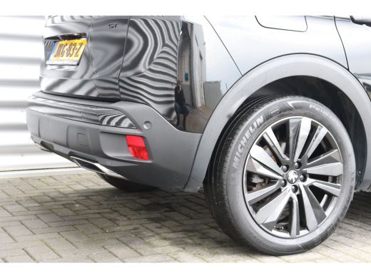 Peugeot 3008 1.2 PURETECH 130PK GT PACK AUTOMAAT / NAVI / LEDER / CLIMA / PDC / 19" LMV / CAMERA / BLACK PACK ... ActivLease financial lease