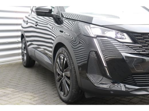Peugeot 3008 1.2 PURETECH 130PK GT PACK AUTOMAAT / NAVI / LEDER / CLIMA / PDC / 19" LMV / CAMERA / BLACK PACK ... ActivLease financial lease