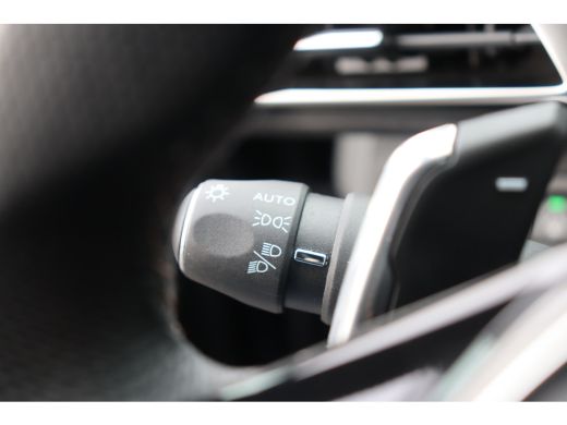 Peugeot 3008 1.2 PURETECH 130PK GT PACK AUTOMAAT / NAVI / LEDER / CLIMA / PDC / 19" LMV / CAMERA / BLACK PACK ... ActivLease financial lease