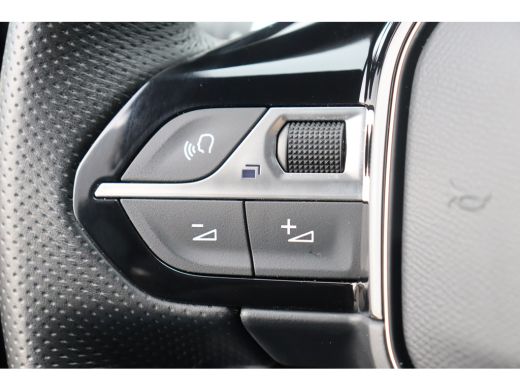 Peugeot 3008 1.2 PURETECH 130PK GT PACK AUTOMAAT / NAVI / LEDER / CLIMA / PDC / 19" LMV / CAMERA / BLACK PACK ... ActivLease financial lease