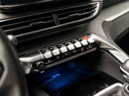 Peugeot 3008 1.2 PureTech Allure Sport (FACELIFT, APPLE CARPLAY, GROOT NAVI, LEDER, 360 CAMERA, SPORTSTOELEN, ... ActivLease financial lease