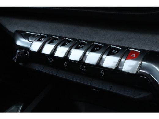 Peugeot 3008 1.6 HYbrid 225 GT | Adapt. Cruise | Schuifdak | Keyless | Navigatie | Carplay | LED | BLIS ActivLease financial lease