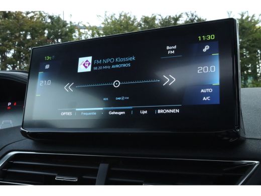 Peugeot 3008 1.6 HYbrid 225 GT | Adapt. Cruise | Schuifdak | Keyless | Navigatie | Carplay | LED | BLIS ActivLease financial lease