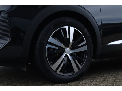 Peugeot 3008 1.6 HYbrid 225 GT | Adapt. Cruise | Schuifdak | Keyless | Navigatie | Carplay | LED | BLIS ActivLease financial lease