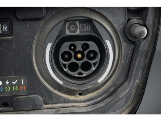 Peugeot 3008 1.6 HYbrid 225 GT Pack Business | LED Koplampen | Climate Controle | Panoramisch Schuifdak | Dode... ActivLease financial lease