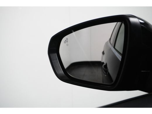 Peugeot 3008 1.6 HYbrid 225 GT Pack Business | LED Koplampen | Climate Controle | Panoramisch Schuifdak | Dode... ActivLease financial lease