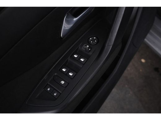 Peugeot 308 SW 1.5 BlueHDi Active Pack Business Apple/Android Carplay, Digital dash, Cruise ActivLease financial lease