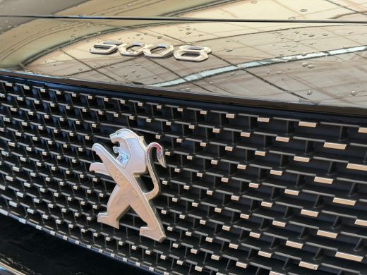 Peugeot 5008 1.2 PureTech GT Apple&Android Carplay | Camera | Parkeersensoren | Half lederen bekleding | | App... ActivLease financial lease