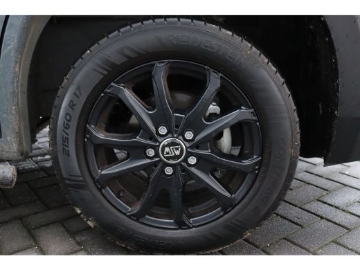 Peugeot Boxer 2.2 BlueHDI 140PK L3H2 / NAVI / CLIMA / LED / PDC / / 17" LMV / TREKHAAK / SIDEBARS / OPRIJPLAAT ... ActivLease financial lease