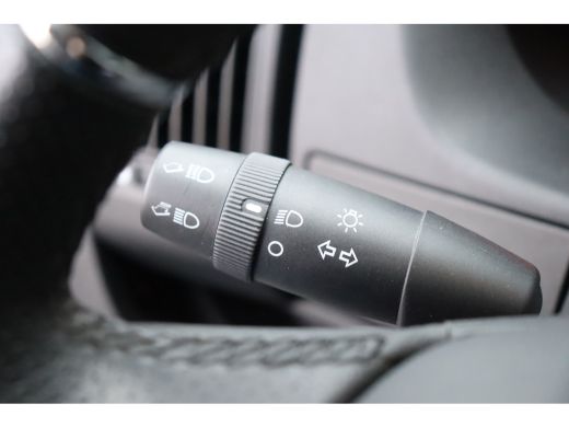 Peugeot Boxer 2.2 BlueHDI 140PK L3H2 / NAVI / CLIMA / LED / PDC / / 17" LMV / TREKHAAK / SIDEBARS / OPRIJPLAAT ... ActivLease financial lease