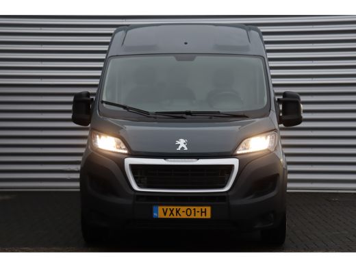 Peugeot Boxer 2.2 BlueHDI 140PK L3H2 / NAVI / CLIMA / LED / PDC / / 17" LMV / TREKHAAK / SIDEBARS / OPRIJPLAAT ... ActivLease financial lease
