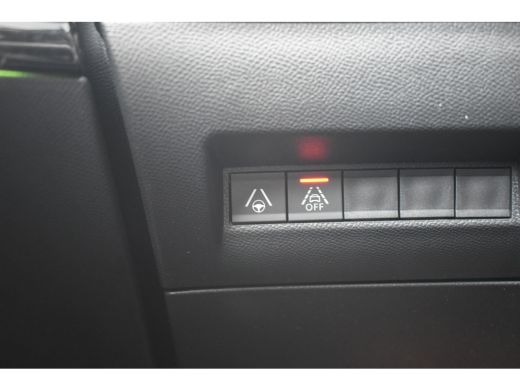 Peugeot e-2008 EV GT Pack 50 kWh 3 Fase | Schuif-/Kanteldak | Alcantara | Stoelverwarming | Adaptive Cruise | Do... ActivLease financial lease