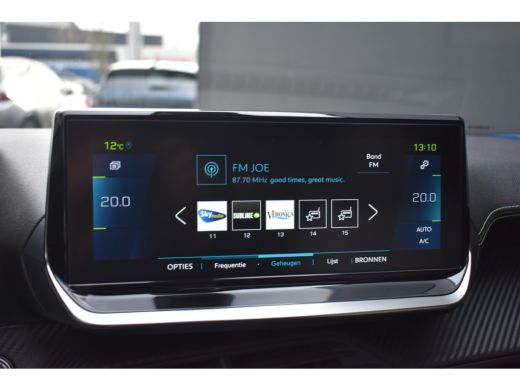 Peugeot e-2008 EV GT Pack 50 kWh 3 Fase | Schuif-/Kanteldak | Alcantara | Stoelverwarming | Adaptive Cruise | Do... ActivLease financial lease