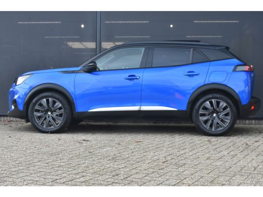 Peugeot e-2008 EV GT Pack 50 kWh 3 Fase | Schuif-/Kanteldak | Alcantara | Stoelverwarming | Adaptive Cruise | Do... ActivLease financial lease