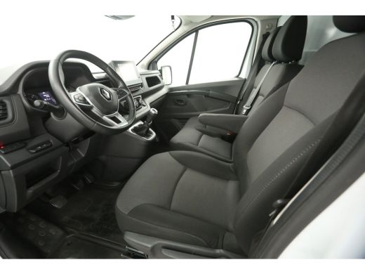 Renault Trafic 2.0 dCi T30 L2H1 | Airco | Cruise | Carplay | 3-Zits | Trekh. | Imperiaal | Parkeersens. ActivLease financial lease