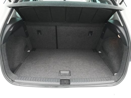 Seat Arona 1.0 TSI 95pk Style Business Intense Navigatie Camera Acc Keyless Carplay 283 ActivLease financial lease