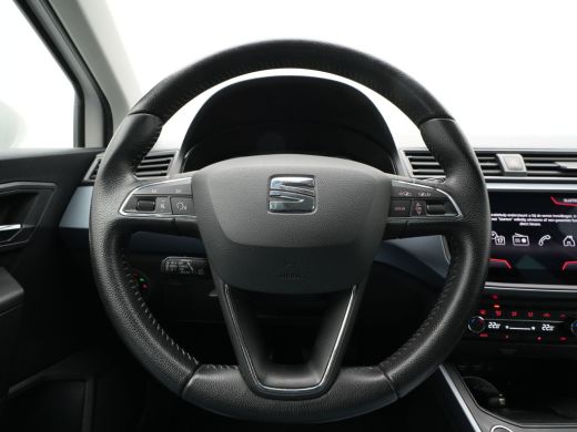 Seat Arona 1.0 TSI 95pk Style Business Intense Navigatie Camera Acc Keyless Carplay 283 ActivLease financial lease