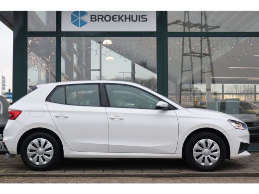 Skoda Fabia 1.0 TSI Ambition 95PK | Airco | Apple Carplay/Android Auto|telefoonintegratie premium | Cruise co... ActivLease financial lease