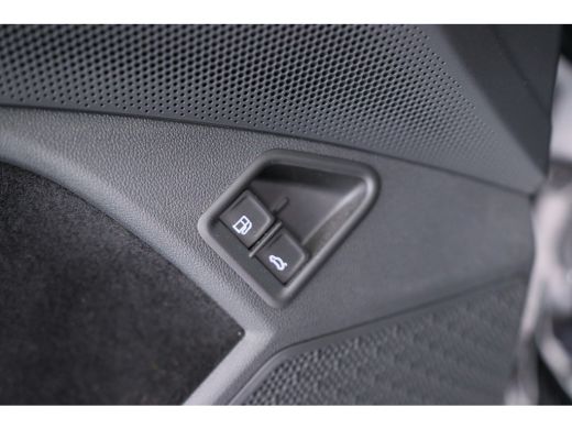 Skoda Kodiaq 1.5 TSI PHEV Business Edition | Lederen Bekleding | Panodak | Wegkl Trekhaak | Stoel-/Stuurverwar... ActivLease financial lease