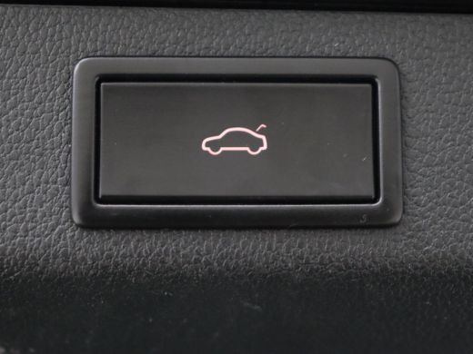 Skoda Superb 1.5 TSI Sportline | Panoramadak | Trekhaak | Stoelverwarming | Alcantara | Adaptive cruise | Came... ActivLease financial lease