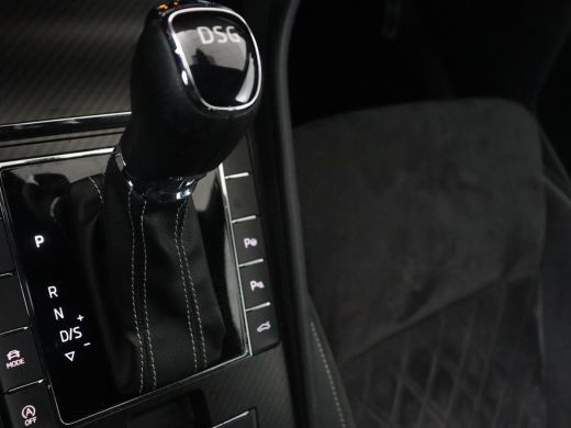 Skoda Superb 1.5 TSI Sportline | Panoramadak | Trekhaak | Stoelverwarming | Alcantara | Adaptive cruise | Came... ActivLease financial lease