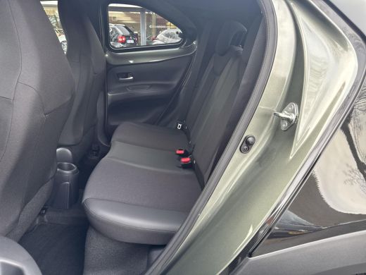 Toyota Aygo 1.0 VVT-i S-CVT Premium | 06-10141018 Voor meer informatie ActivLease financial lease