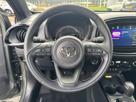 Toyota Aygo 1.0 VVT-i S-CVT Premium | 06-10141018 Voor meer informatie ActivLease financial lease