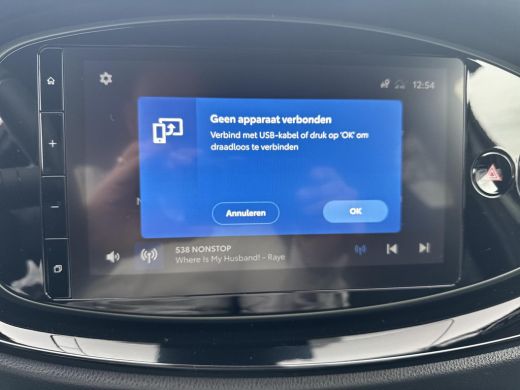 Toyota Aygo 1.0 VVT-i S-CVT Premium | 06-10141018 Voor meer informatie ActivLease financial lease