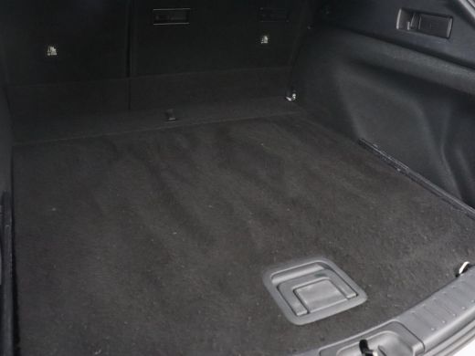 Toyota Corolla 1.8 Hybrid GR-Sport | Stoelverwarming | Carplay | Camera | Sportstoelen | Adaptive cruise | Keyle... ActivLease financial lease