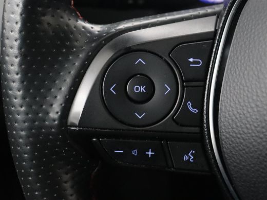 Toyota Corolla 1.8 Hybrid GR-Sport | Stoelverwarming | Carplay | Camera | Sportstoelen | Adaptive cruise | Keyle... ActivLease financial lease