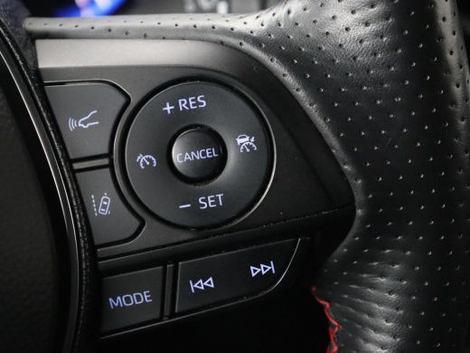 Toyota Corolla 1.8 Hybrid GR-Sport | Stoelverwarming | Carplay | Camera | Sportstoelen | Adaptive cruise | Keyle... ActivLease financial lease